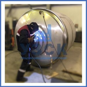 Купить баки и ёмкости из нержавеющей стали от завода УЗСК в Бердске